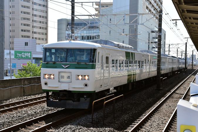 185系団体臨時列車「国鉄型185系で行く両国発品川行きの旅」運転